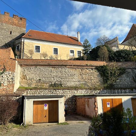 Family Provence Mikulov Apartment Exterior photo