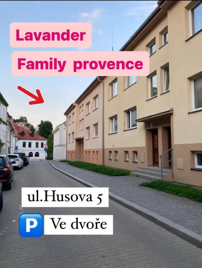 Family Provence Mikulov Apartment Exterior photo