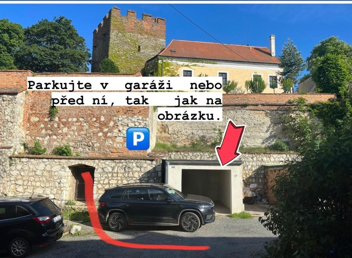 Family Provence Mikulov Apartment Exterior photo